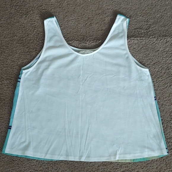 🐦 Pink Martini Flowy Tank Top 🐦 - Picture 3 of 5